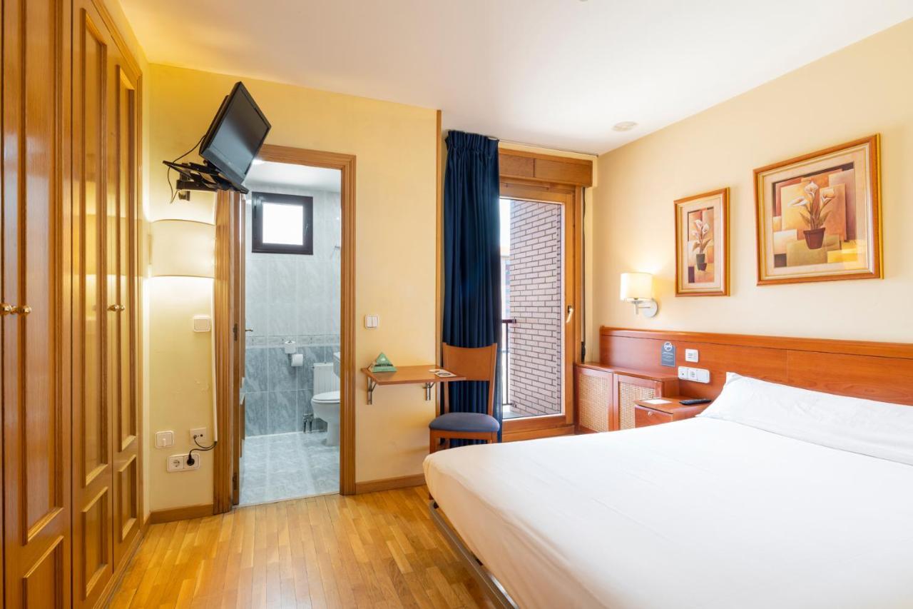 Hostal Alda Rio Duero Сория Екстериор снимка