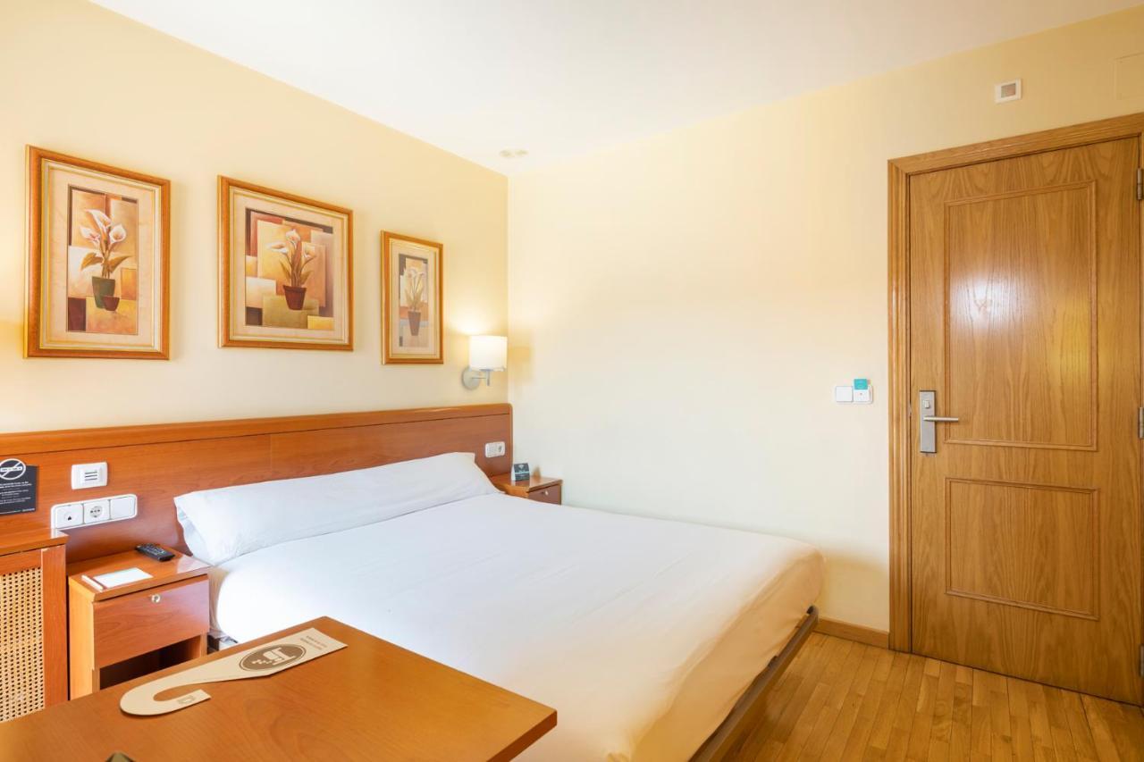 Hostal Alda Rio Duero Сория Екстериор снимка